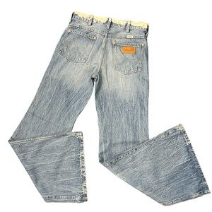 Wrangler Wanderer Mid Rise Flare 622 Women Size 25x34